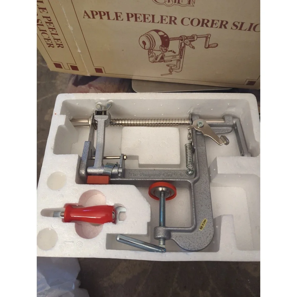 Pampered Chef excellent unused